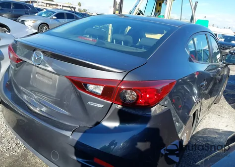 2015 Mazda Mazda3 I Touring из США, поврежденный, VIN 3MZBM1V70FM231122